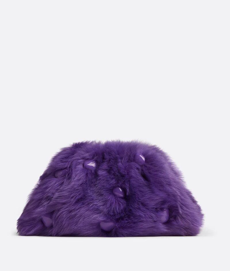 bv Pouch云朵毛毛包 搭配图 紫色