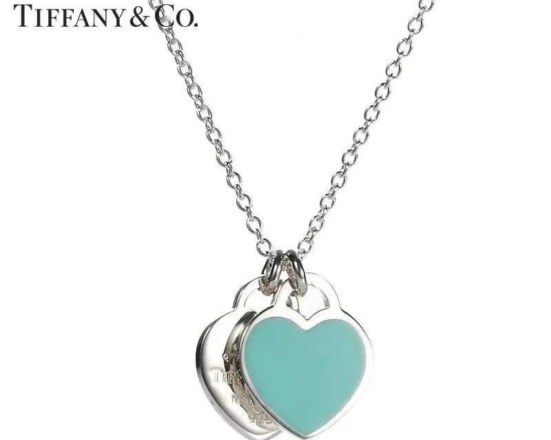 Tiffany$Co.的桃心项链 像一对爱情锁